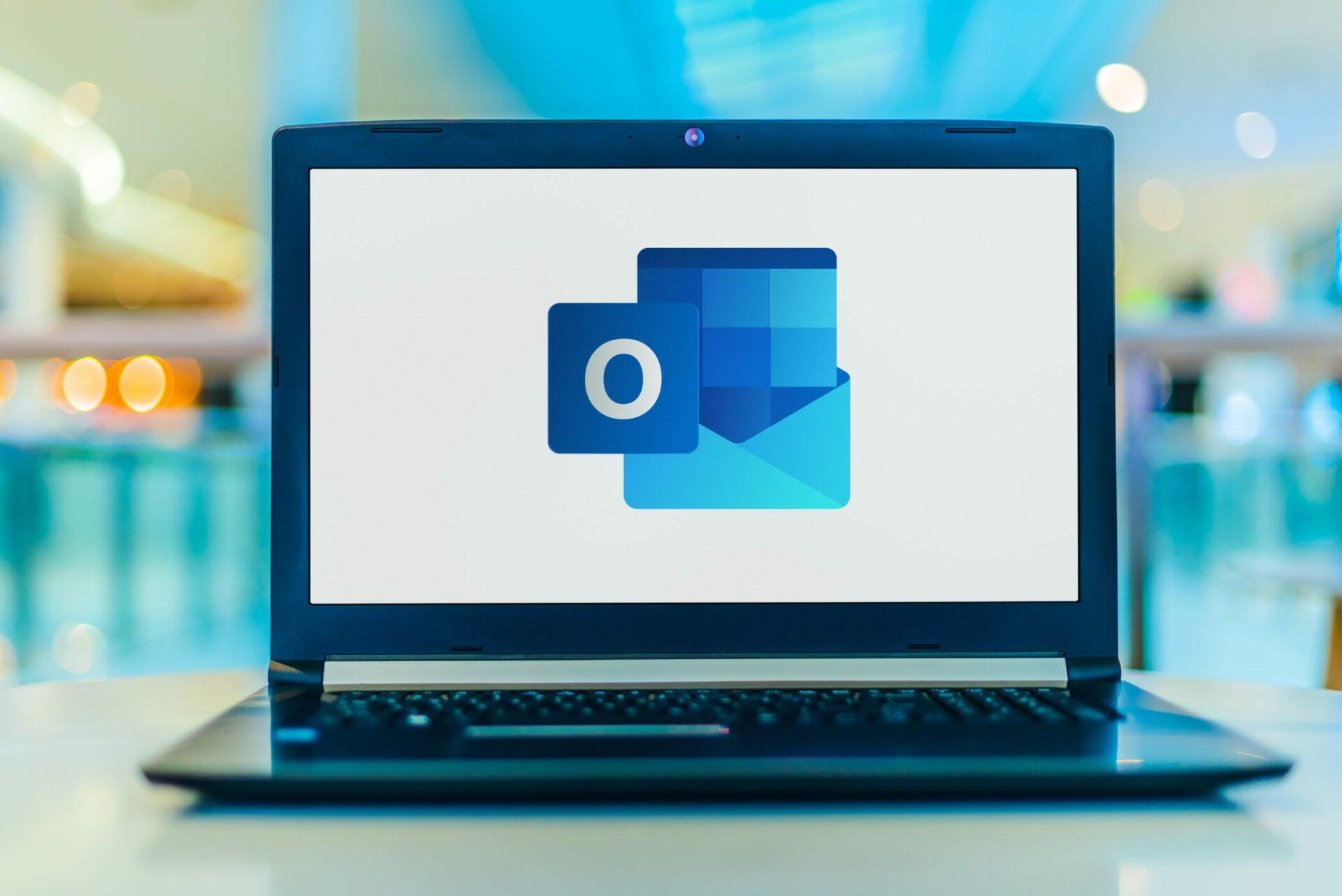 Enhance the potential of Microsoft Outlook -Training Video